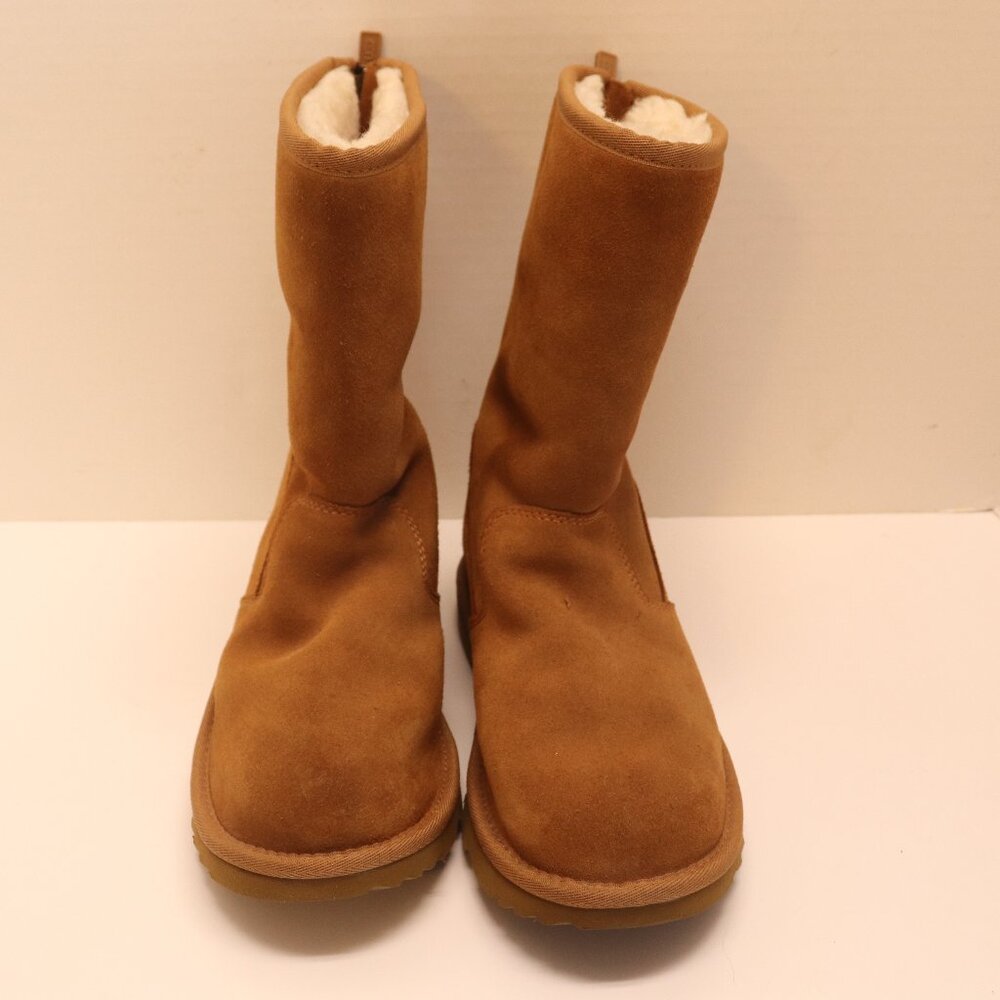 UGG‎ Boots Women's Chestnut S/N 1103742 Size US 4nFur Lined Zipper on Back